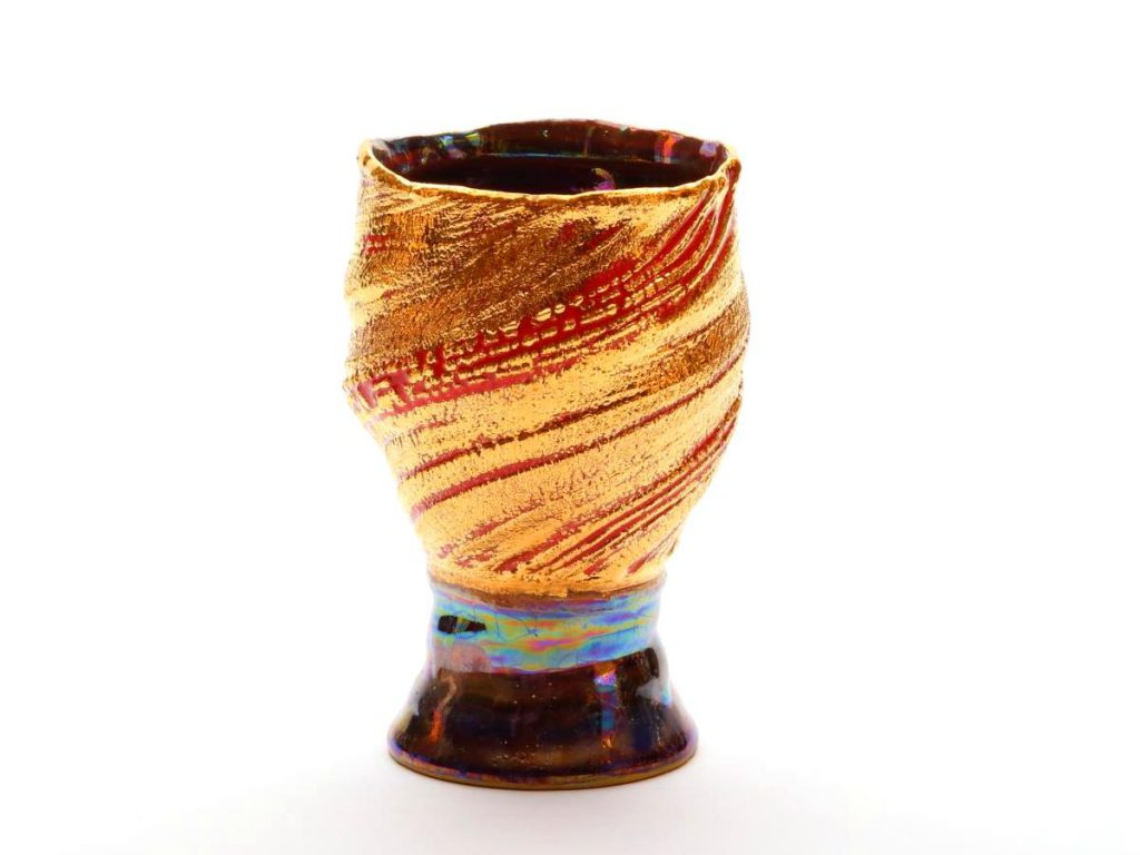 陶芸家中野拓が太陽をモチーフに創作した器　彩泥ゴールドラスター colored slip ware luster pottery ceramic art Solar Sun Prominence-inspired created by a ceramist Taku Nakano