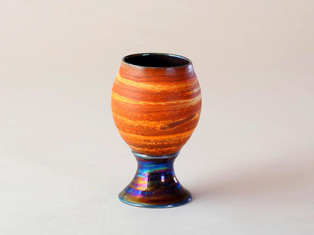 陶芸家中野拓が木星をモチーフに創作した器　彩泥ラスター colored slip ware luster pottery ceramic art Jupiter-inspired created by a ceramist Taku Nakano