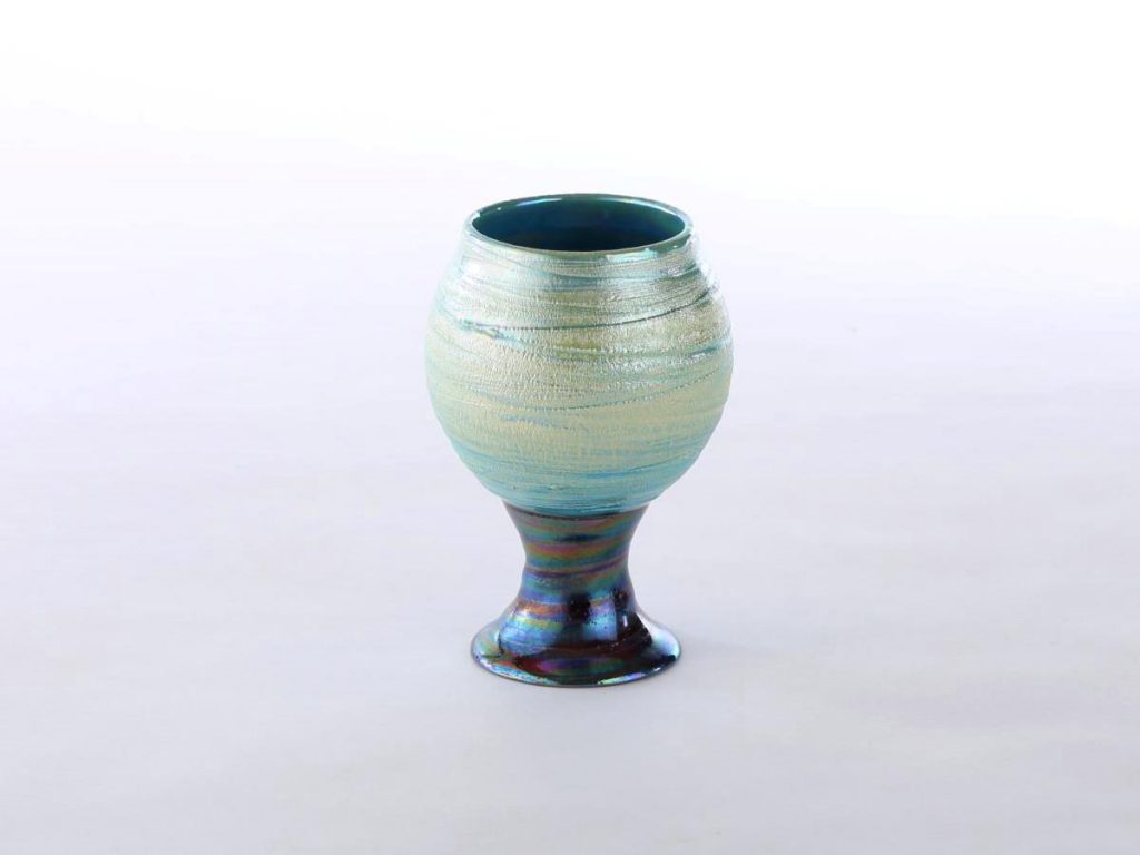 陶芸家中野拓が天王星をモチーフに創作した器　彩泥ラスター colored slip ware luster pottery ceramic art Uranus-inspired created by a ceramist Taku Nakano