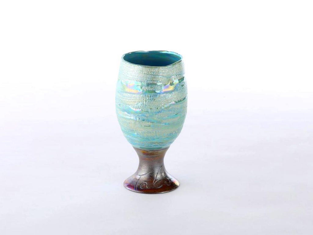 陶芸家中野拓が天王星をモチーフに創作した器　彩泥ラスター colored slip ware luster pottery ceramic art Uranus-inspired created by a ceramist Taku Nakano
